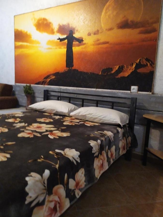 Apartment on Sobornaya 58 Khmelʼnytsʼkyy Bagian luar foto