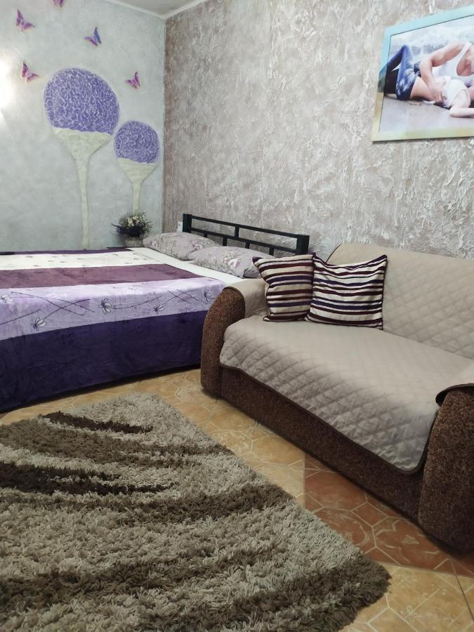 Apartment on Sobornaya 58 Khmelʼnytsʼkyy Bagian luar foto