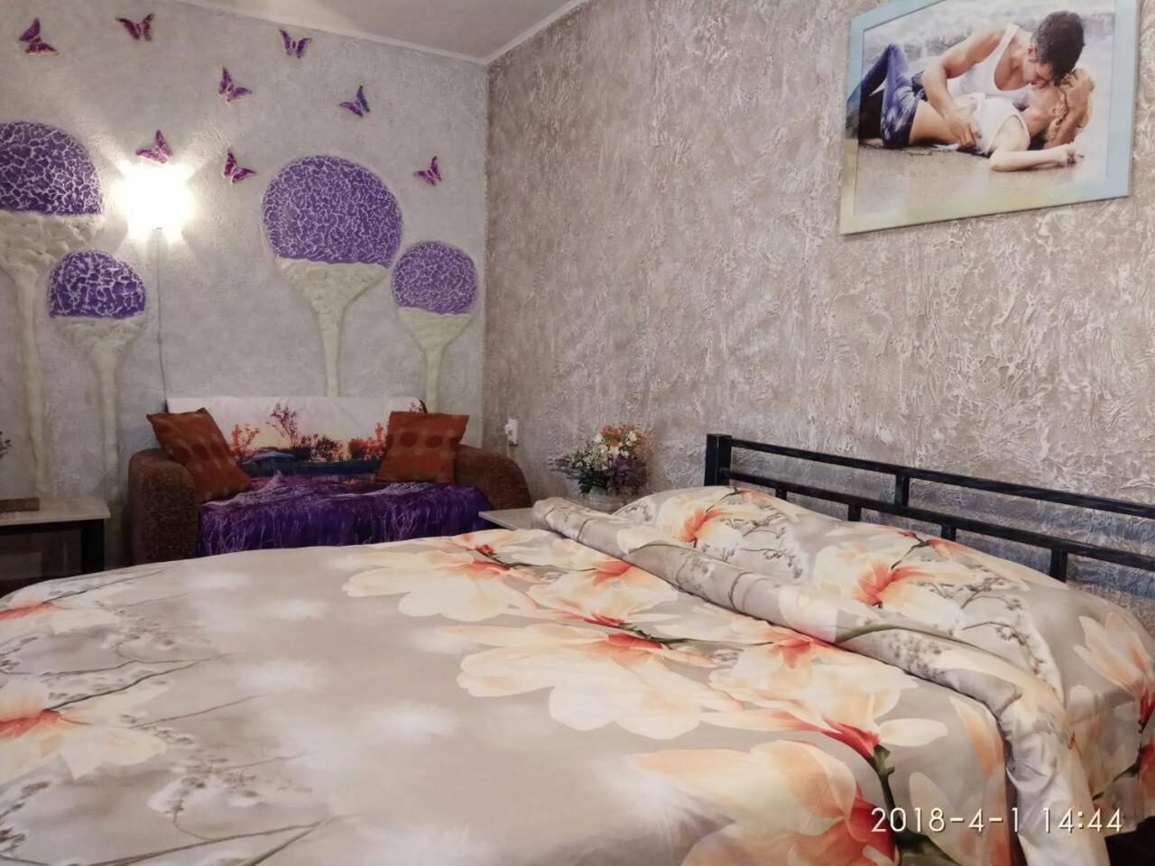 Apartment on Sobornaya 58 Khmelʼnytsʼkyy Bagian luar foto